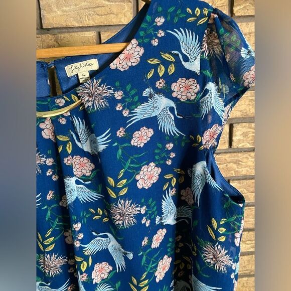 Lily white top - Picture 3 of 7